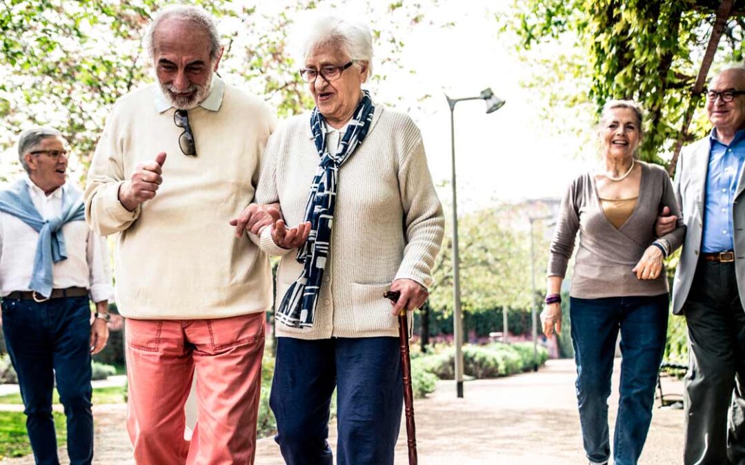 Cataratas: una causa silenciosa de caídas y fracturas en adultos mayores